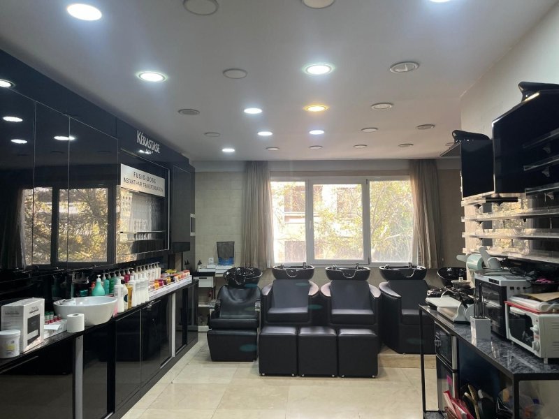 خانه 410 متری چهارخوابه در پاسداران تهران13672423872