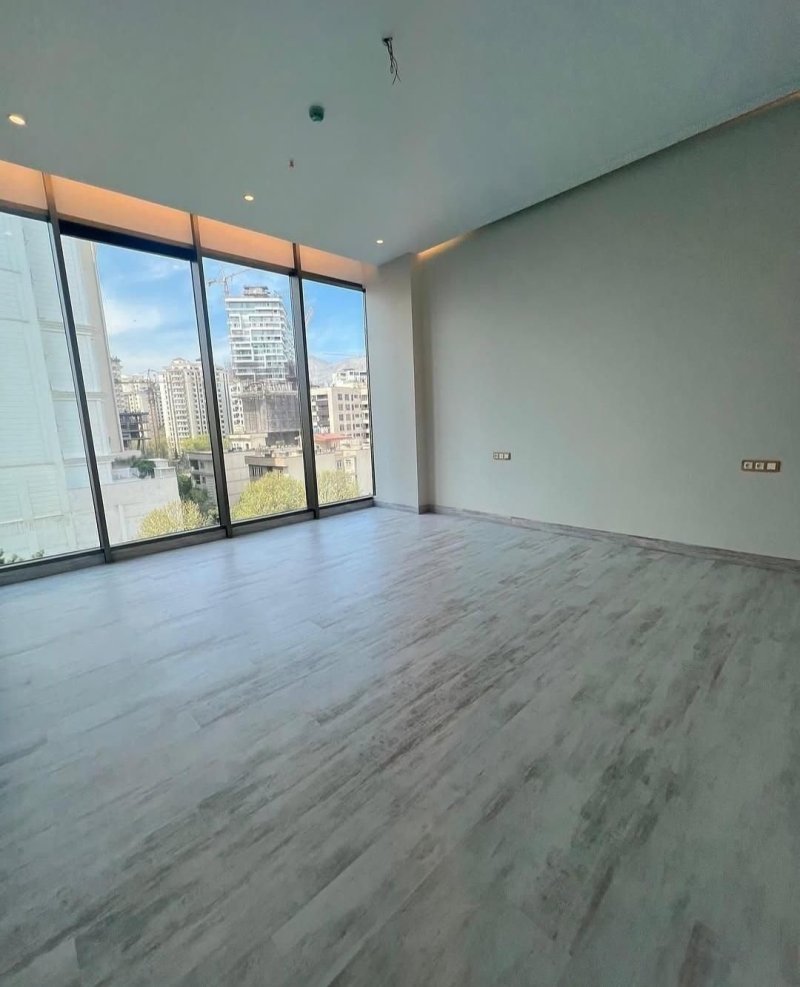آپارتمان 220 متری سه خوابه در اختیاریه تهران13672523879