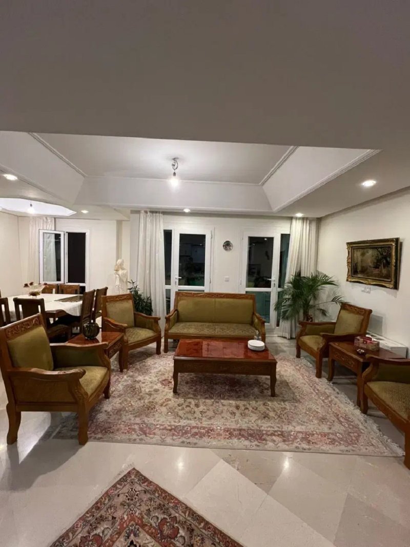 آپارتمان 130 متری دو خوابه در ولنجک تهران13676223978