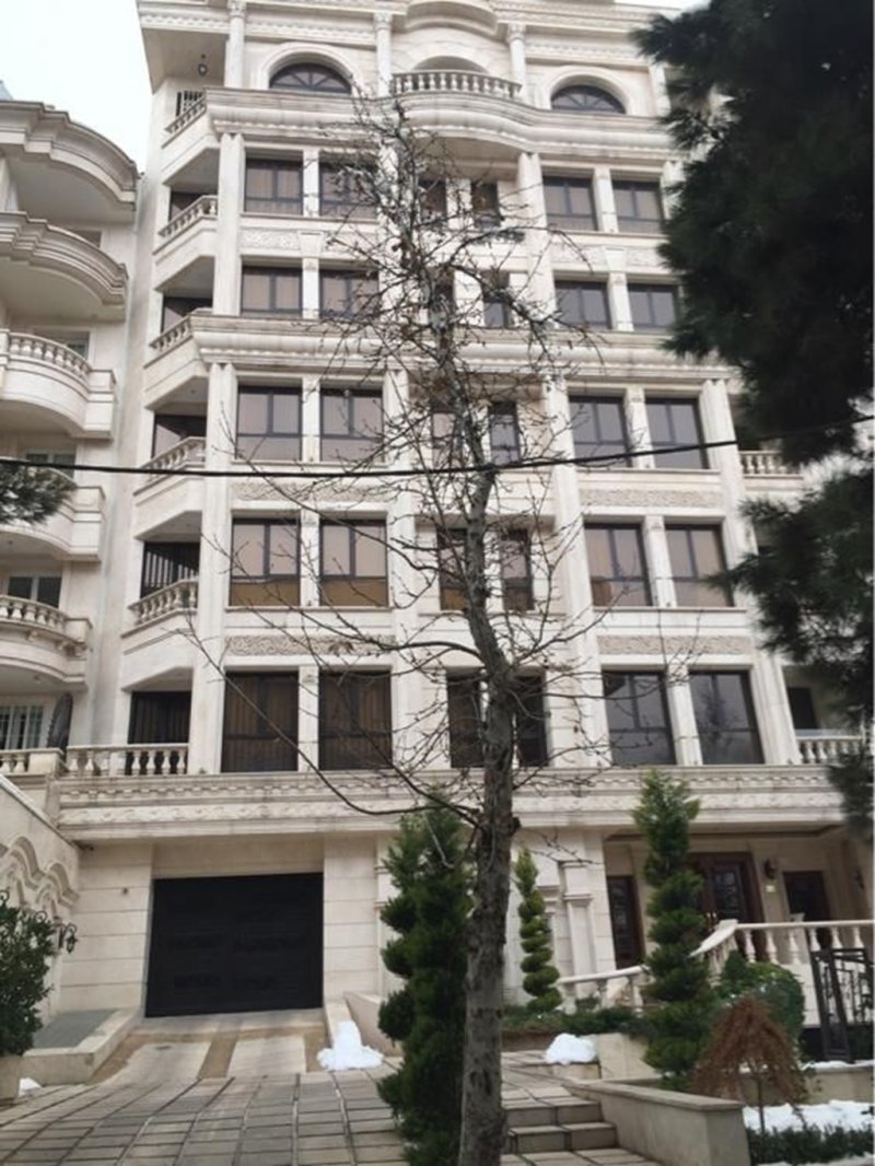 آپارتمان 194 متری سه خوابه در سعادت آباد تهران