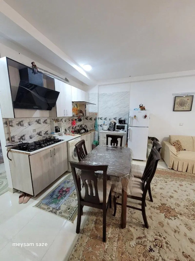آپارتمان 80 متری دو خوابه در بلوار اطبا بندرانزلی13686824234