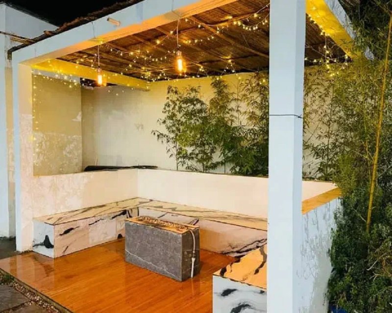 ویلا 300 متری دو خوابه در چهارباغ کرج13687824274
