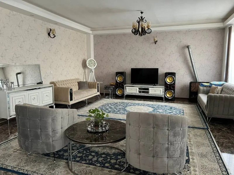 خانه 115 متری سه خوابه در چهارباغ کرج13695124546