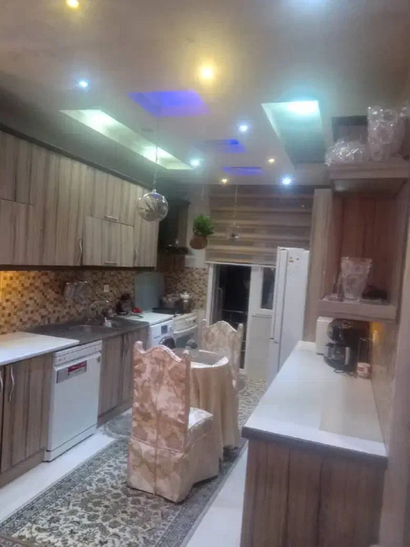 آپارتمان 85 متری دو خوابه در افسریه جنوبی تهران13709124916