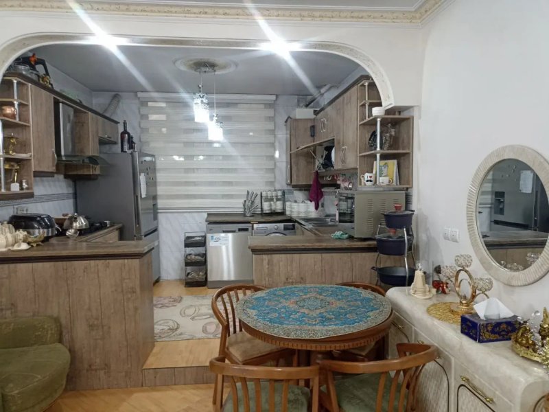 آپارتمان 68 متری دو خوابه در مسعودیه تهران13720525222