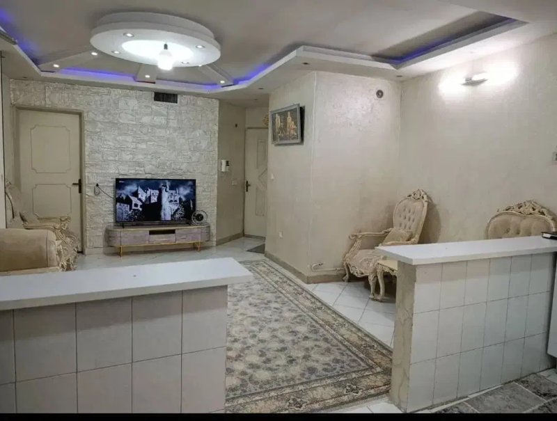 آپارتمان 52 متری یک خوابه در 20 متری امام خمینی اسلام شهر13723525307