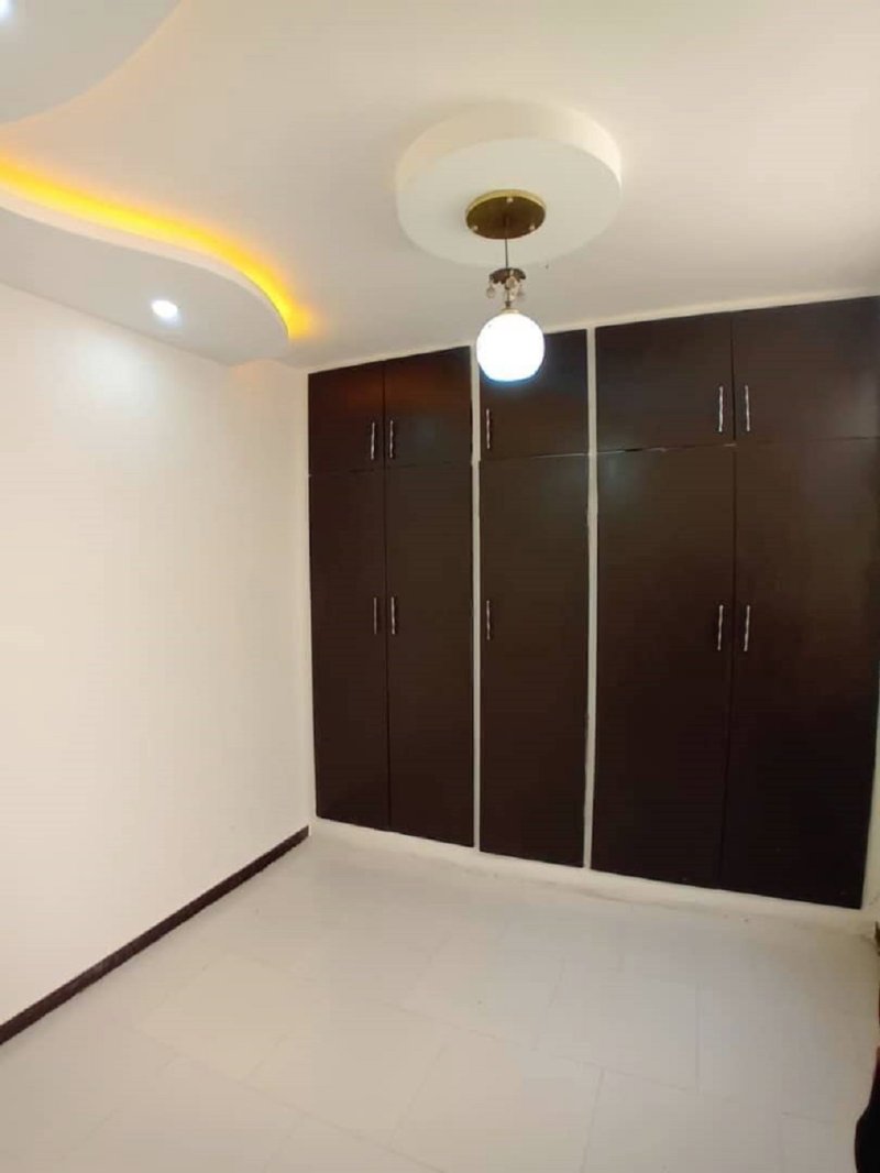 آپارتمان 65 متری دو خوابه در فاز 1 اندیشه13732425466
