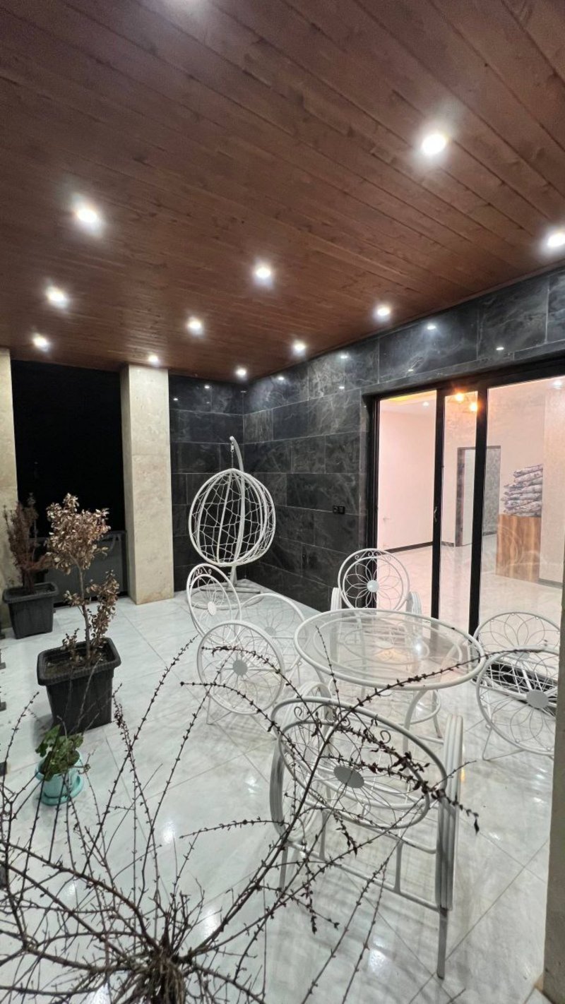 ویلا 384 متری سه خوابه در چمستان13734525550