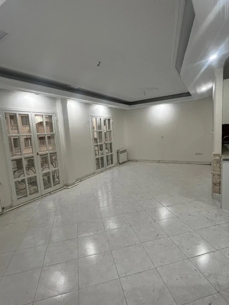 آپارتمان 85 متری دو خوابه در تهرانپارس غربی تهران13735525579