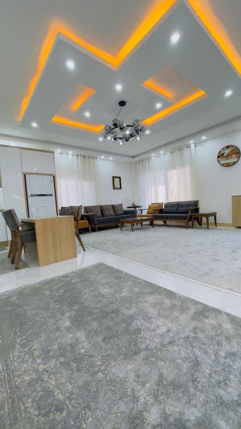 ویلا 190 متری سه خوابه در ورازده چمستان13744725728