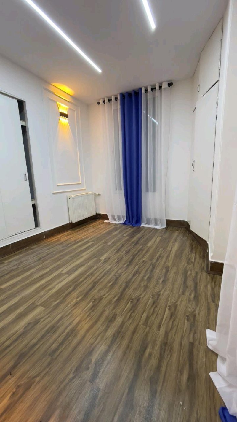 آپارتمان 110 متری دو خوابه در ارغوان اندیشه13745525749