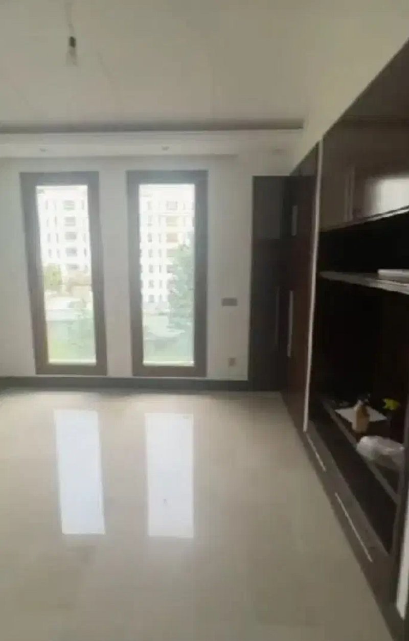 آپارتمان 280 متری چهارخوابه در الهیه تهران13747125793
