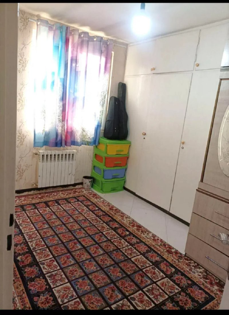 آپارتمان 70 متری دو خوابه در افسریه تهران13755926007