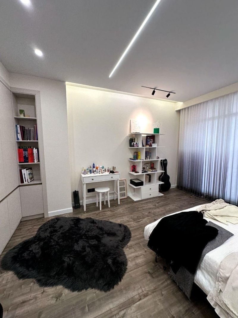 آپارتمان 225 متری سه خوابه در سعادت آباد تهران13757626052