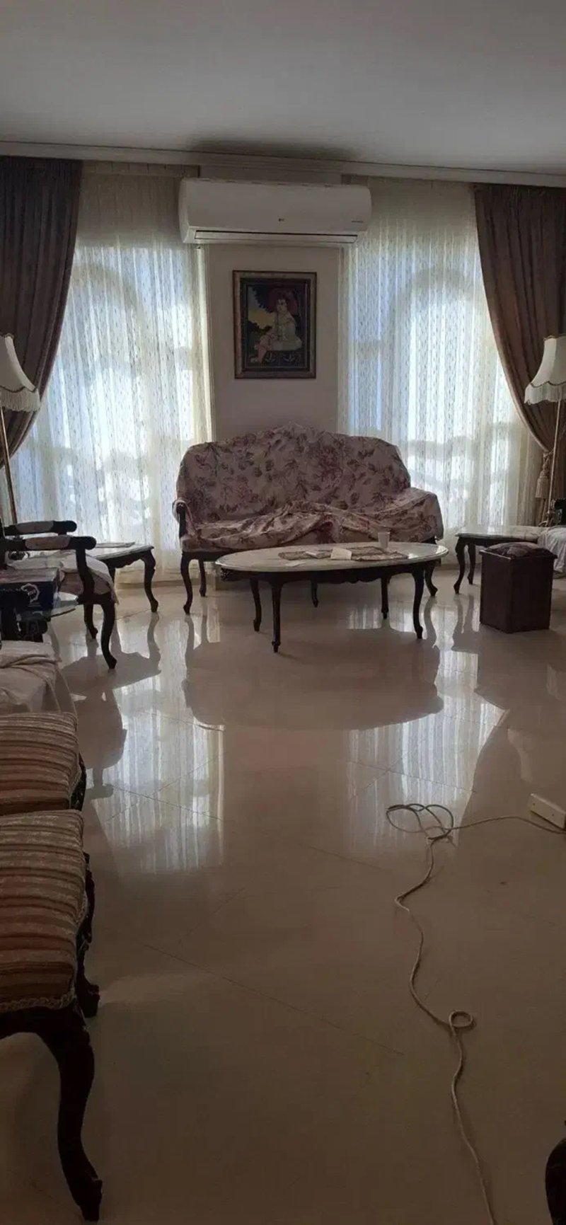آپارتمان 140 متری دو خوابه در اختیاریه تهران13758126070