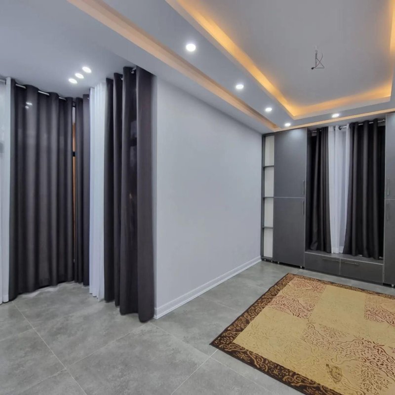ویلا 300 متری سه خوابه در نور نور مازندران13767126295