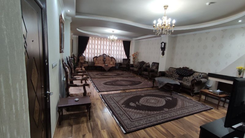 آپارتمان 165 متری سه خوابه در ولیعصر تبریز