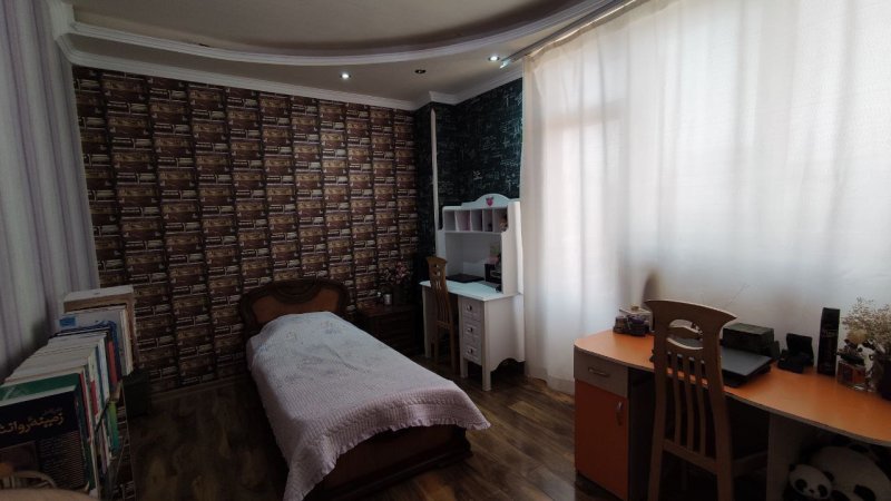 آپارتمان 165 متری سه خوابه در ولیعصر تبریز13775026676