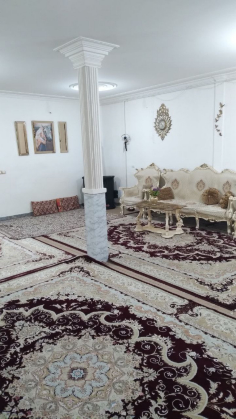 ویلا 266 متری دو خوابه در میدان سرو ملایر1260432691