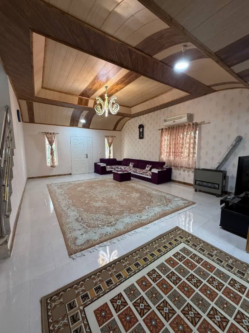 ویلا 250 متری دو خوابه در سالده چمستان13804727398
