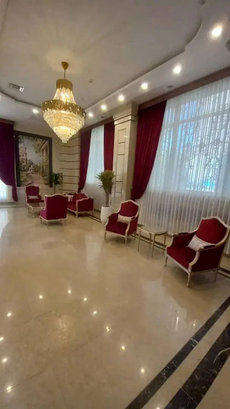 آپارتمان 105 متری دو خوابه در شهرک غرب تهران