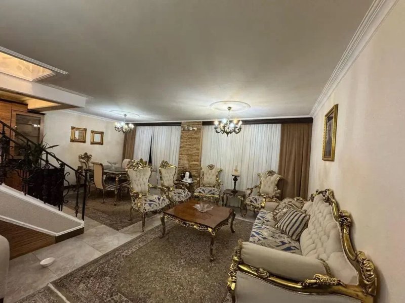 آپارتمان 170 متری سه خوابه در شهرک اکباتان تهران13811727576