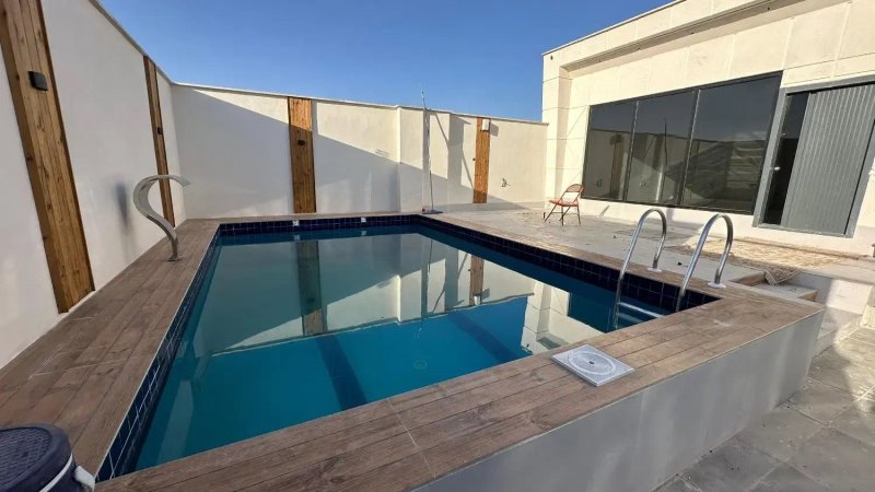 ویلا 200 متری دو خوابه در شهرک زعفرانیه کرج13812927668