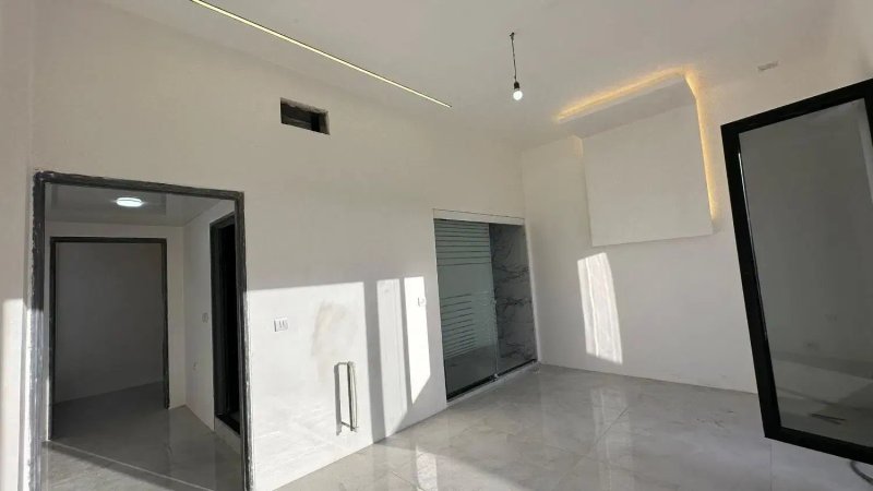 ویلا 200 متری دو خوابه در شهرک زعفرانیه کرج13812927673