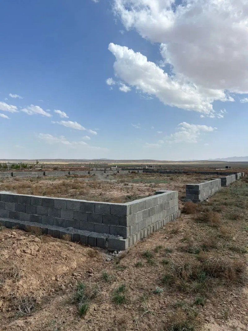 زمین 300 متری در شهرک زعفرانیه کرج
