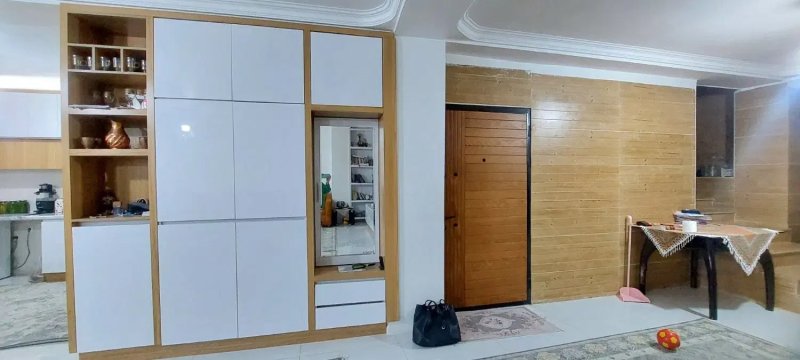 آپارتمان 300 متری سه خوابه در خیابان تهران قائم شهر13814227687