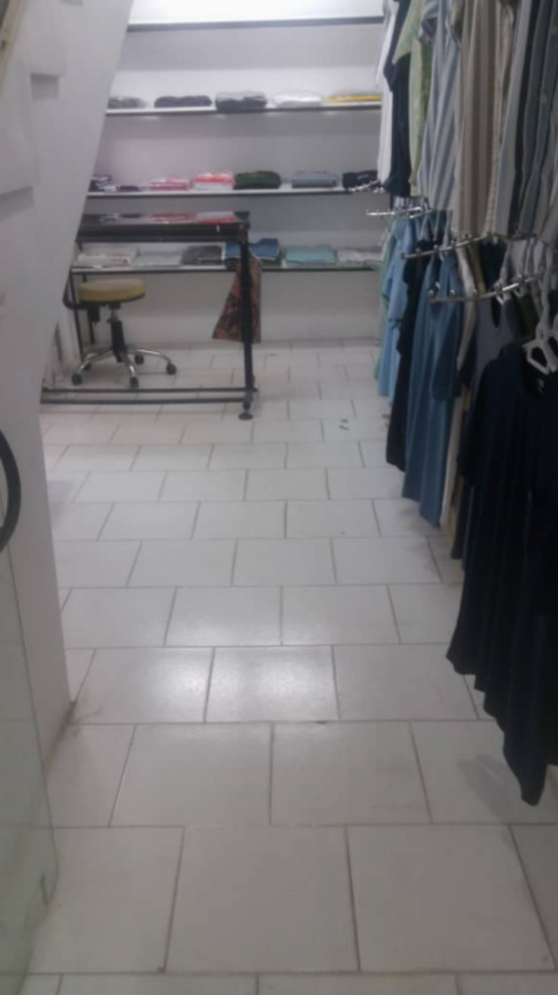 تجاری 8 متری در آمل1261032804