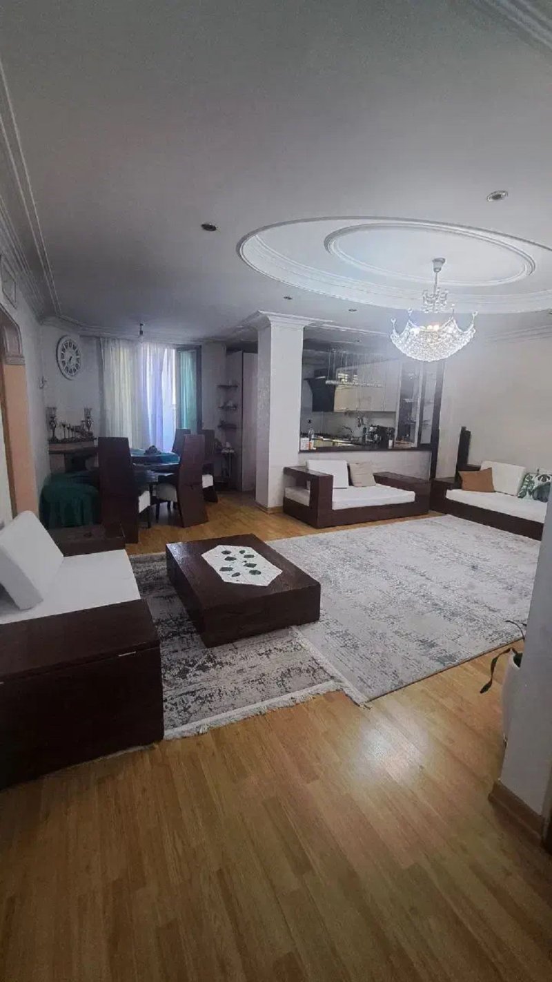 آپارتمان 90 متری دو خوابه در سازمان برنامه شمالی تهران