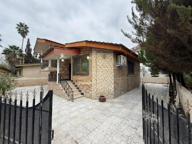 ویلا 254 متری دو خوابه در نوشهر13848928416