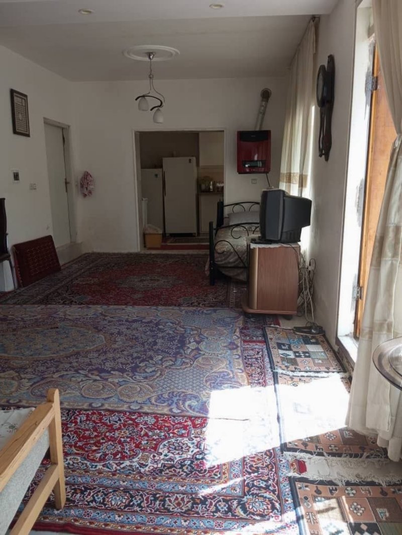 ویلا 670 متری در طالقان13853528500