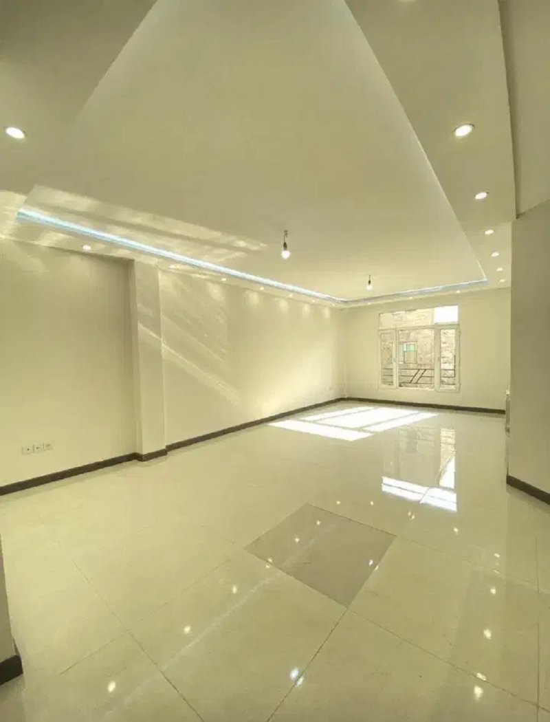 آپارتمان 98 متری دو خوابه در جنت آباد شمالی تهران13865828597