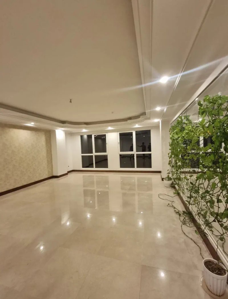 آپارتمان 180 متری سه خوابه در اقدسیه تهران13874828720