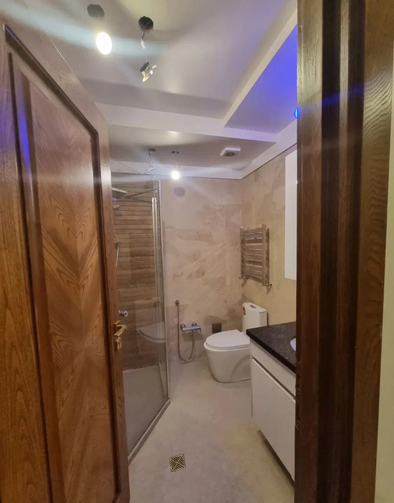 آپارتمان 180 متری سه خوابه در اقدسیه تهران13874828722