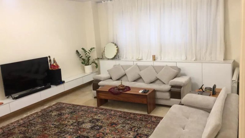 آپارتمان 81 متری دو خوابه در بهجت آباد تهران