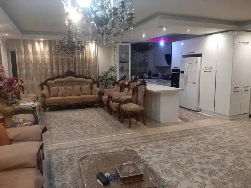 آپارتمان 140 متری سه خوابه در شهران شمالی تهران