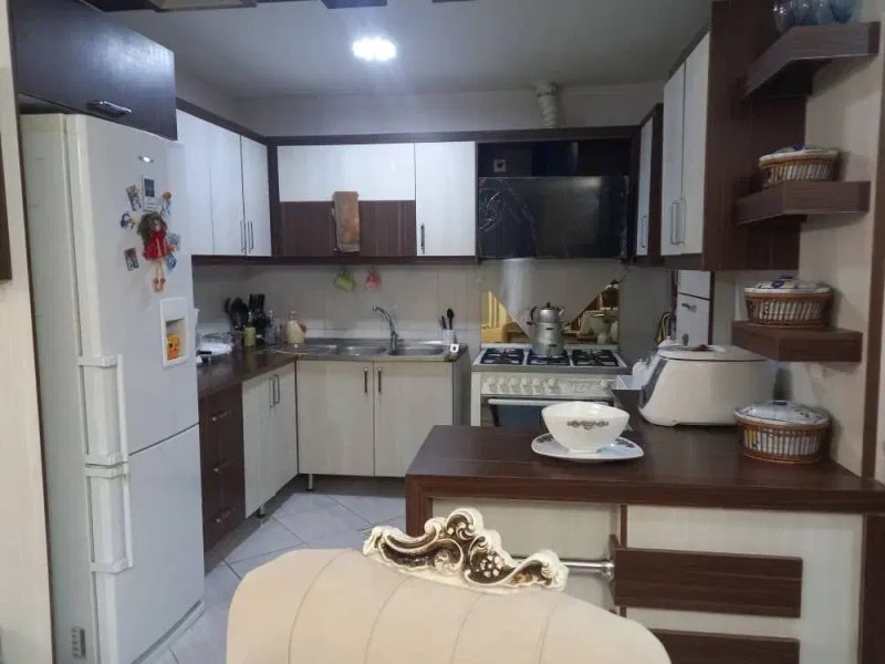 آپارتمان 79 متری دو خوابه در گلبهار