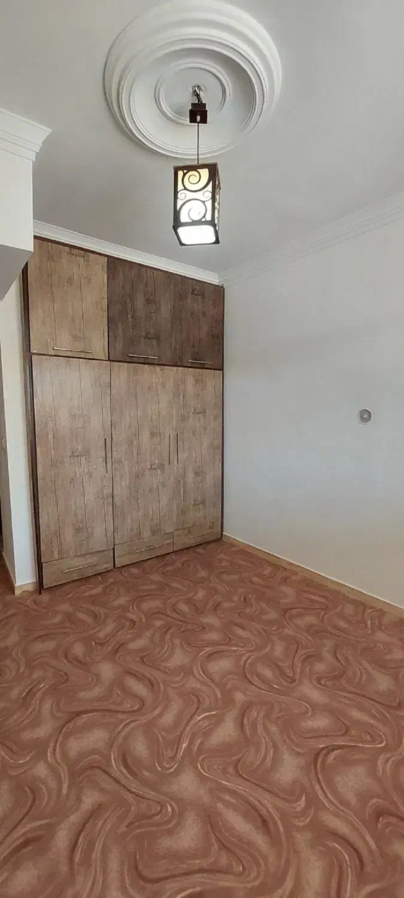 خانه 220 متری چهارخوابه در گلبهار13901329110