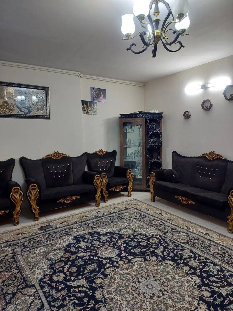 آپارتمان 78 متری دو خوابه در گلبهار13902029120