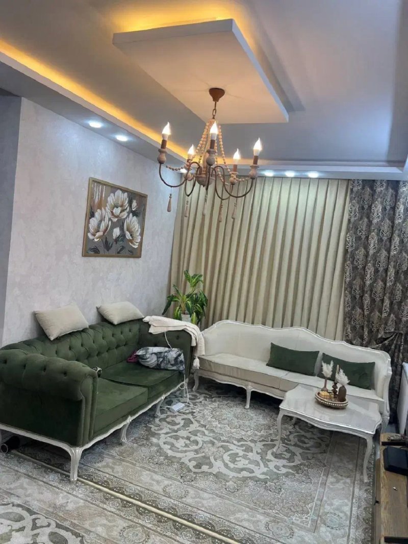 آپارتمان 80 متری دو خوابه در گلبهار13902329124