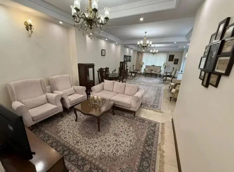 آپارتمان 120 متری دو خوابه در سردار جنگل تهران13926829505