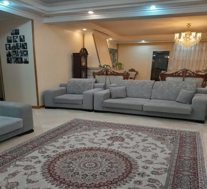 آپارتمان 155 متری سه خوابه در پونک تهران