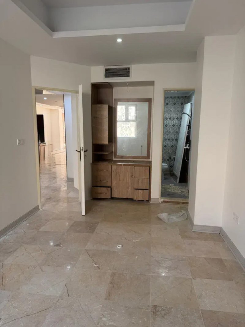 آپارتمان 195 متری سه خوابه در عظیمیه کرج13956829887