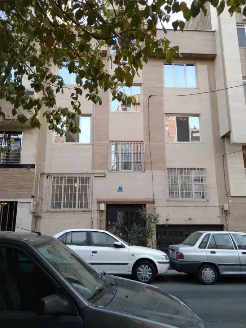 آپارتمان 100 متری دو خوابه در تهرانپارس غربی تهران