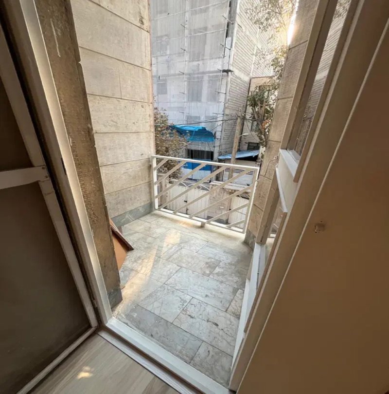 آپارتمان 65 متری دو خوابه در تهرانپارس شرقی تهران13977630201