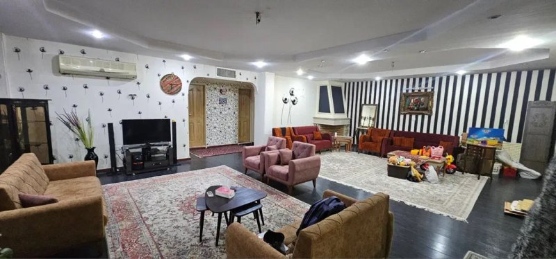 آپارتمان 135 متری دو خوابه در تهرانپارس غربی تهران