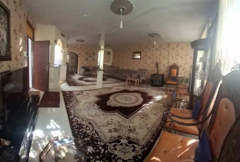 خانه 210 متری دو خوابه در بلوار سرافرازان مشهد13997230578